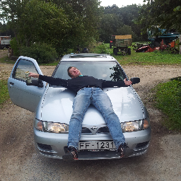 mopedists's profile picture. Dudinaa tikai