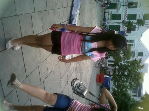 I'm a simple girl who like a fashion, modeling, art , panda and domo (づ≧∇≦)づ , follow back? Just mention me... Pin bb? Please ask me, thx :)