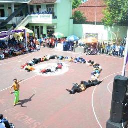 9G is where we get an unexpected things, A place where we find joy and sorrow, A place where we laughed, and The place where we meet to be a FAMILY♥ ♚ WAK 9G ♚