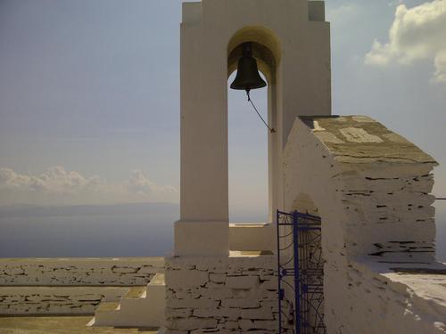 Three men arrive on a small Greek island in a journey of self-discovery.
By Lance Nielsen w/Jason Flemyng &Tasos Nousias