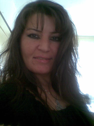 huelya.avsar1@facebook.com
