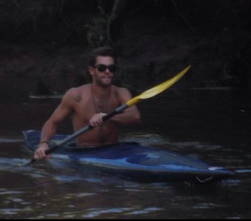 ABardoy's profile picture. Vie la nuit, 
car elle porte conseil.