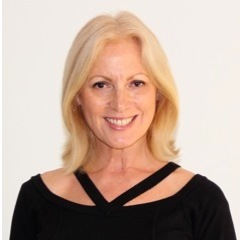 Tour Manager in the music industry, turns her hand to writing an inspirational book and sharing her story. http://t.co/VFwxVhmDJk