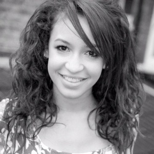 I love One Direction, Danielle and Eleanor (I don't follow fake accounts)