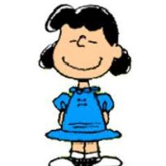 Estou em uma fase nova da minha vida. Um novo ciclo. Estou mais madura. Mais humana. Mais mulher. Família/Amigos/UFRN/C.Contábeis/DEUS acima d tudo.