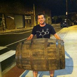 Tontochris's profile picture. i contain multitudes.