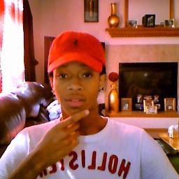 PUSSY_IStheMOTO's profile picture. #TeamFreak Polo's and Tattoo follow me on IG @_ Finessinred