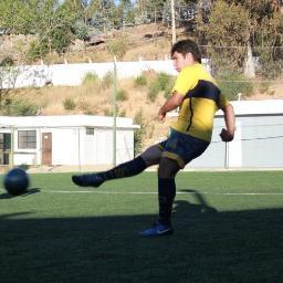 22 años, Estudiante Ingeniería en Prevención de Riesgos en AIEP Viña del Mar, Hincha de Everton y Viñamarino de corazón