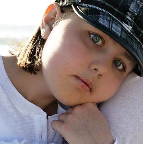 In memory of Sydney Ives who died of a brain tumor in 2009 at the age of 11. Her legacy LOVES on 💛