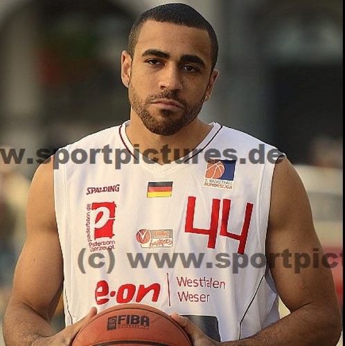 Pro Ball Player in Germany. Follow me on Instagram- Deemack44