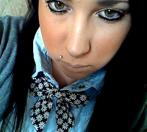 Aliwingfield's profile picture. 