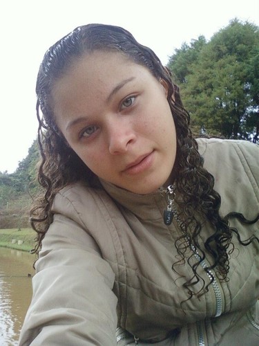 SOU FELIZ DO JEITO QUE SOU