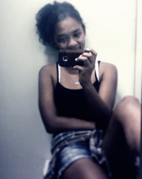 Taaip1's profile picture. “Quer saber? Abraça o que é teu, abraça o que te faz bem, abraça o que te faz feliz.”
( Caio Fernando Abreu )