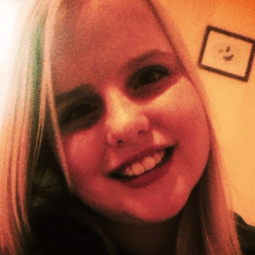 I live in the country i love to cheer dance and play basketball and hanging out with my BFF
