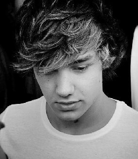 ''Ela me disse que amar era sofrer, eu a olhei e disse que sofreria por ela'' / Gostou? / Retwitte meus twetts!