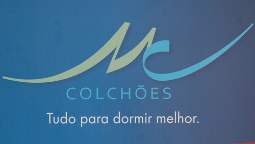 Twitter Oficial da MC Colchões.