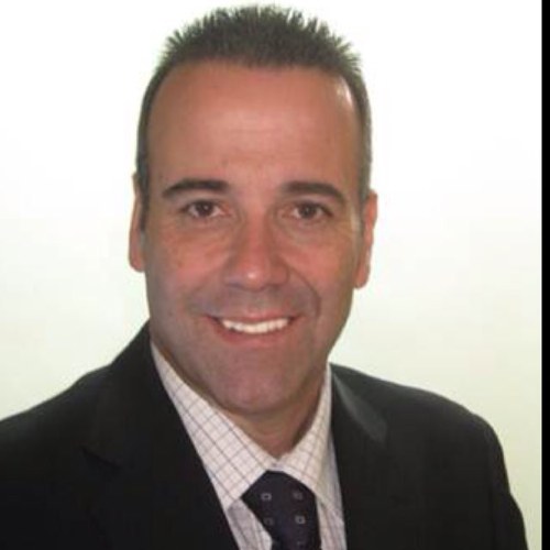 Ingeniero Comercial, con gran amor por mi hija Con vocacion comercial y Trabajando en inversiones helfmann@gmail.com
