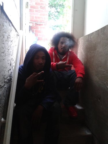 MAkK UP OR PACK UP