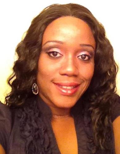 Hello Everyone I am a singer and located in Roswell, GA. I love to work out, cook, decorate, travel , and share laughs. I have 4 childrem and married.