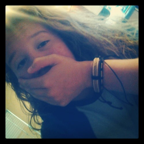 I Shuffle Cause Ima Cool Kid //// January 23 //// Instagram : ImNotMadddBabee /// Kik : ImNotMadBabe