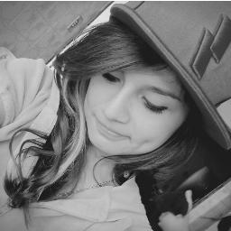 donas: @aLoiraDaBandasz & @BarbaraSouzaa_