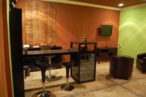 Aura Wellness Spa at  was established in Nov 2008.
Our motto is “spa for everyone” and we make professional spa services affordable for everyone.