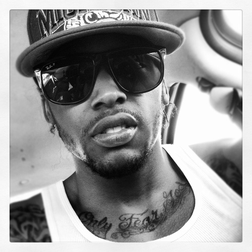 KNOWN AROUND MA CITY FOR HAVIN THAT THRAX PACK! DeuceMusic, ISS #AimHIGH 4LIFE