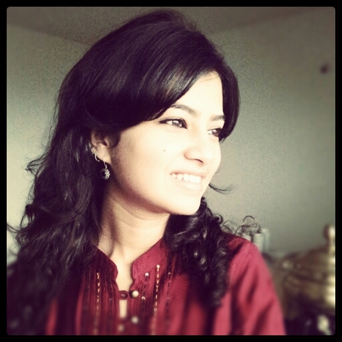 Puzzle addict. Avid photographer. Chatterbox. Self proclaimed geek. Foodie!! Wanderer. Compulsive RTer. Eternal Optimist. ‘Nuff said.