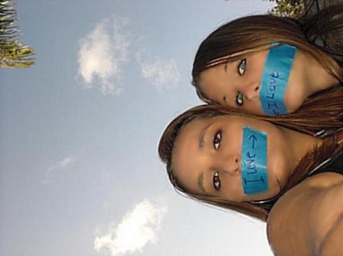 funnybunny244's profile picture. Diversification can help mitigate risks in global stock portfolios.