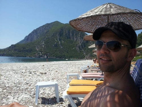 davydedwards's profile picture. strategy, digital, customer experience and consumer trends. Views my own unless they're someone else's.