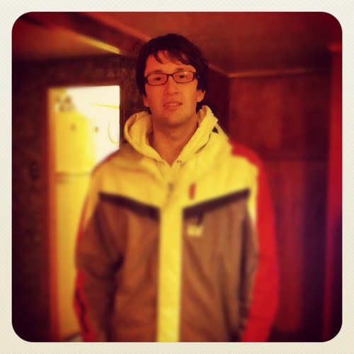 estebantole13's profile picture. 