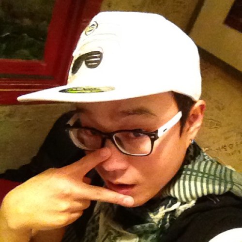 Lastchild7's profile picture. Director / Strategist / Translator / G2/iPad2 / 스노우보드 / 웨이크보드 / 삼성라이온즈 / 두산베어스 / 여행 / 맛집 / 와인 / 영화 / 연극 / 뮤지컬 / Hip-Hop / House Music / Positive Mind~♡