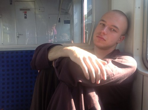 thichhuekhong's profile picture. I´m a buddhist monk from Frankfurt a/M. Germany. I have been ordained at the age of 13th.