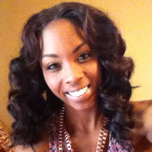 Ebony- aspiring Publicist. PR student at U of M! Check out my blog http://t.co/LhOyR34ela