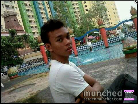 Teknik Sipil UNJ 12 | @realmadrid | Musician | Song Writer | Guitarist | Atlet Gym | Consultant | Marketing | Bassist of @historienband