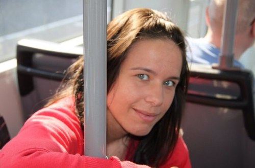 maestra de educación física y licenciada en ciencias de la activ. fisica y el deporte