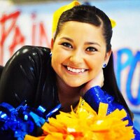 Natalia Salinas (@natalializette) 's Twitter Profile Photo