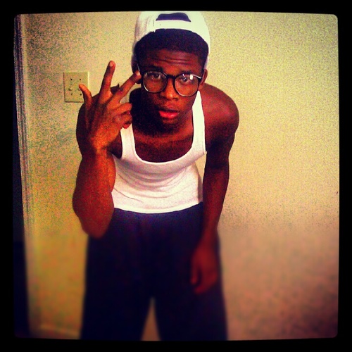 The name's Patton,.............Quintavius Patton... lol ima virgoooo.8/28) i like 2 work out. chill and have fun.....