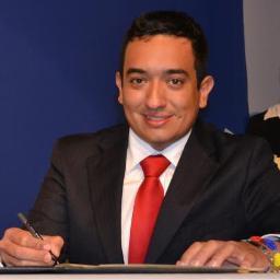 BOLIVARIANO DE LA PATRIA GRANDE, LIC. INTERNATIONAL BUSISNES, ING.SISTEMS AND LIC.MANAGEMENT SCIENCES, ME ENCANTA LA LITERATURA Y LA POESIA.