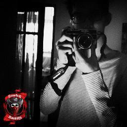 aditasik's profile picture. annoyingly happy everyday!