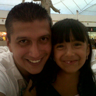 Economista, con la hija mas hermosa del mundo felizmente hincha del mejor MILLOS