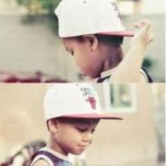 Top100Alles's profile picture. WAARSCHUWING: Zeer herkenbare tweets, volgen op eigen risico!