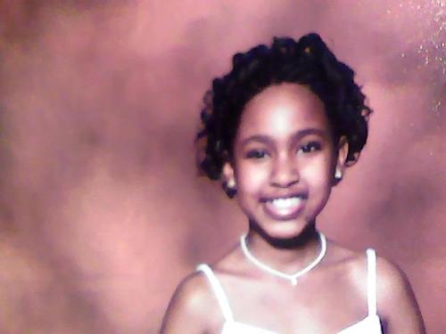 my name is takiesia i love having fun and  playing with friends i just love me