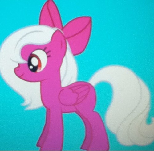 im happily married to @mlp_BassBreaker ((he is also my bf)) and i miss my brother @mlp_loyal which he wont talk to me