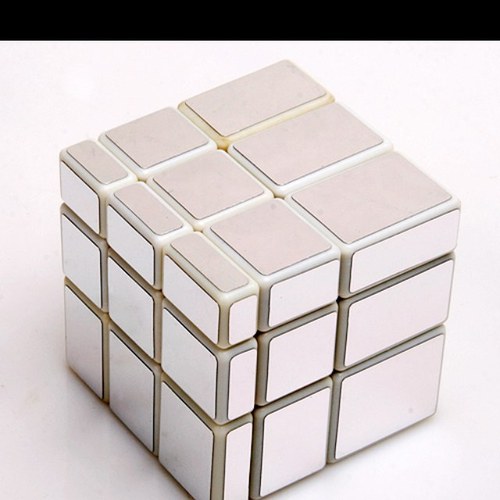 cubebot564's profile picture. Im a youtube channel doing cube puzzle reveiws and unboxings. Hope you enjoy.