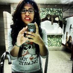 literaturekat's profile picture. 