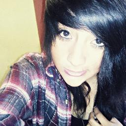 AnndreaNesquik's profile picture. piensa las cosas ANTES de actúar.