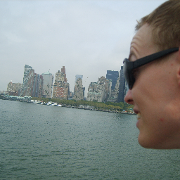 Travathon's profile picture. normal sort of chap. Very doubtful about this tweeting business.