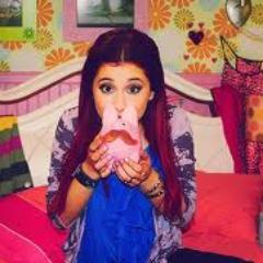 13 || Love Ariana Grande || New to Twitter || Making a Instagram soon! ||