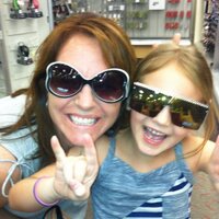 Amy D. Armstrong (@mrsaminator) 's Twitter Profile